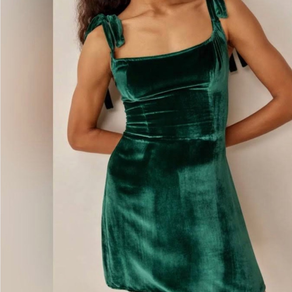 NWT- Reformation Minna Dress (Emerald)